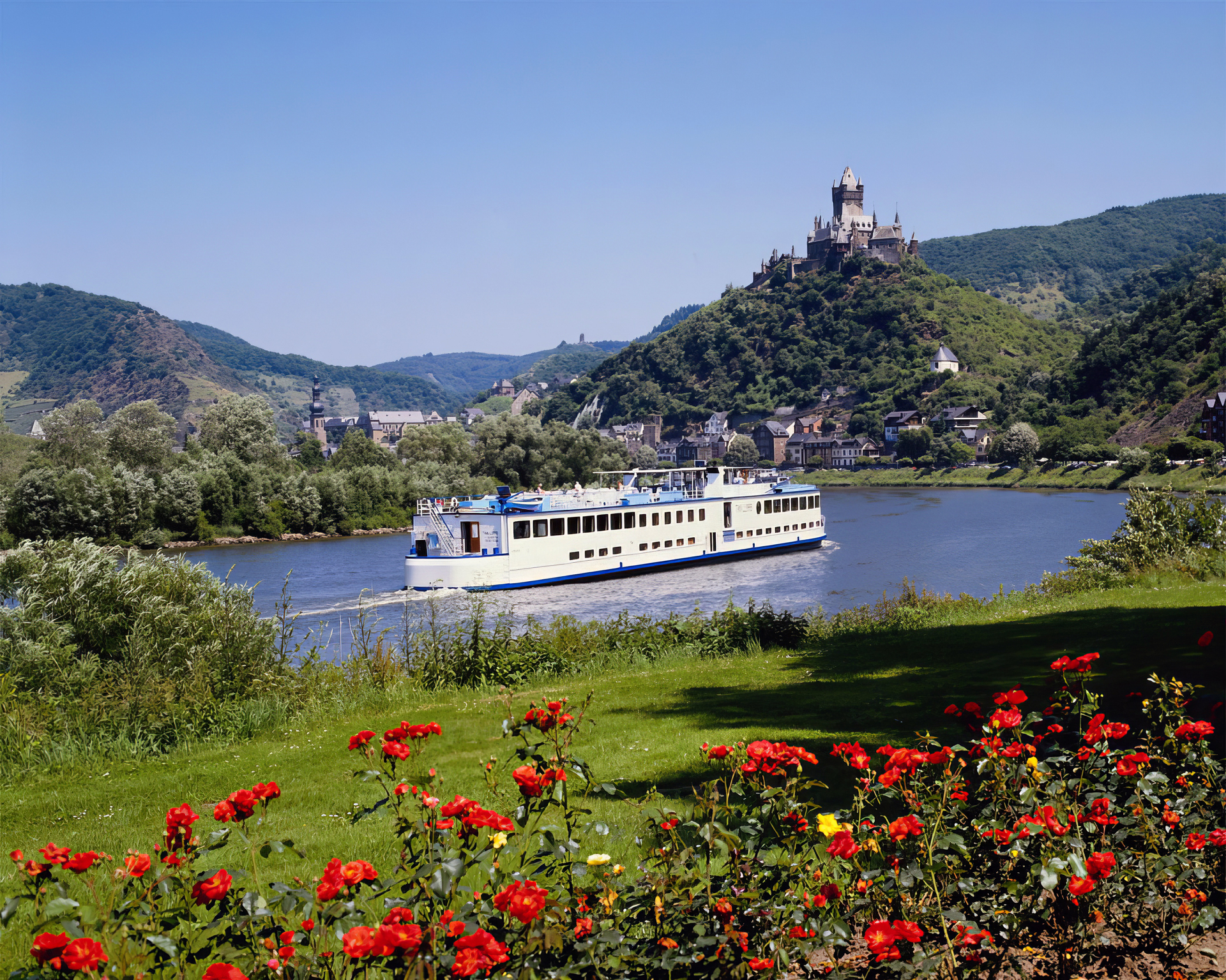 River & Ocean Cruising